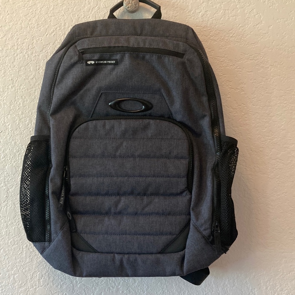 Oakley Men's Charcoal Gray Everyday Backpack